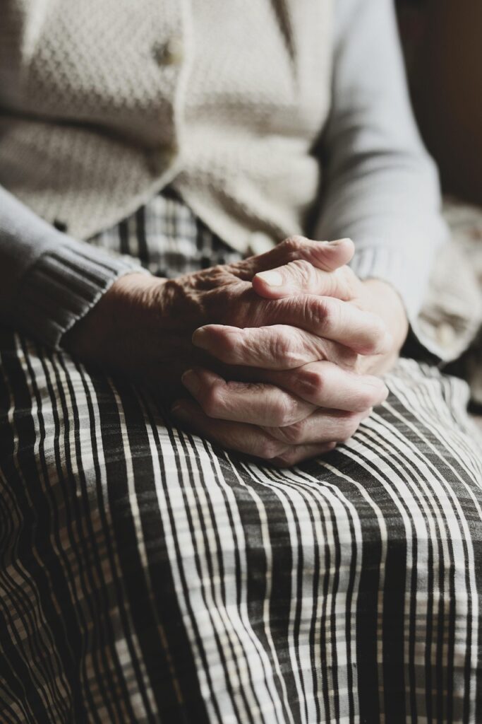 30代女性が転職後に人間関係で悩んだときの解決法は？